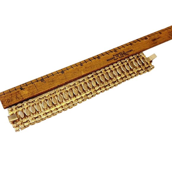 Vintage Beautiful Opalescent Rhinestone Bracelet (A2236) - Picture 4 of 5